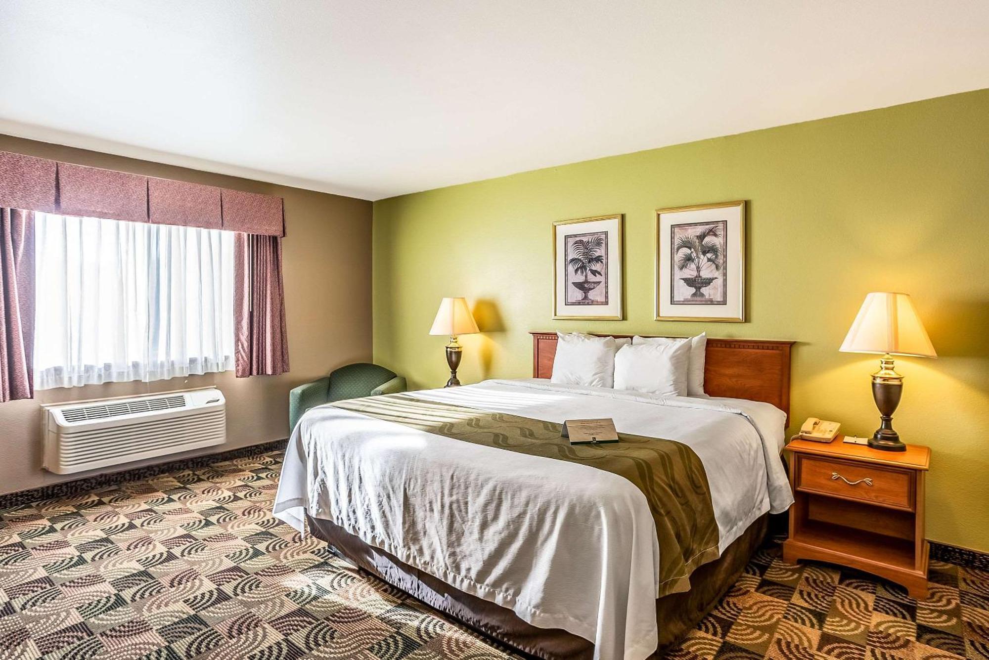 Quality Inn & Suites Ганнибал Экстерьер фото